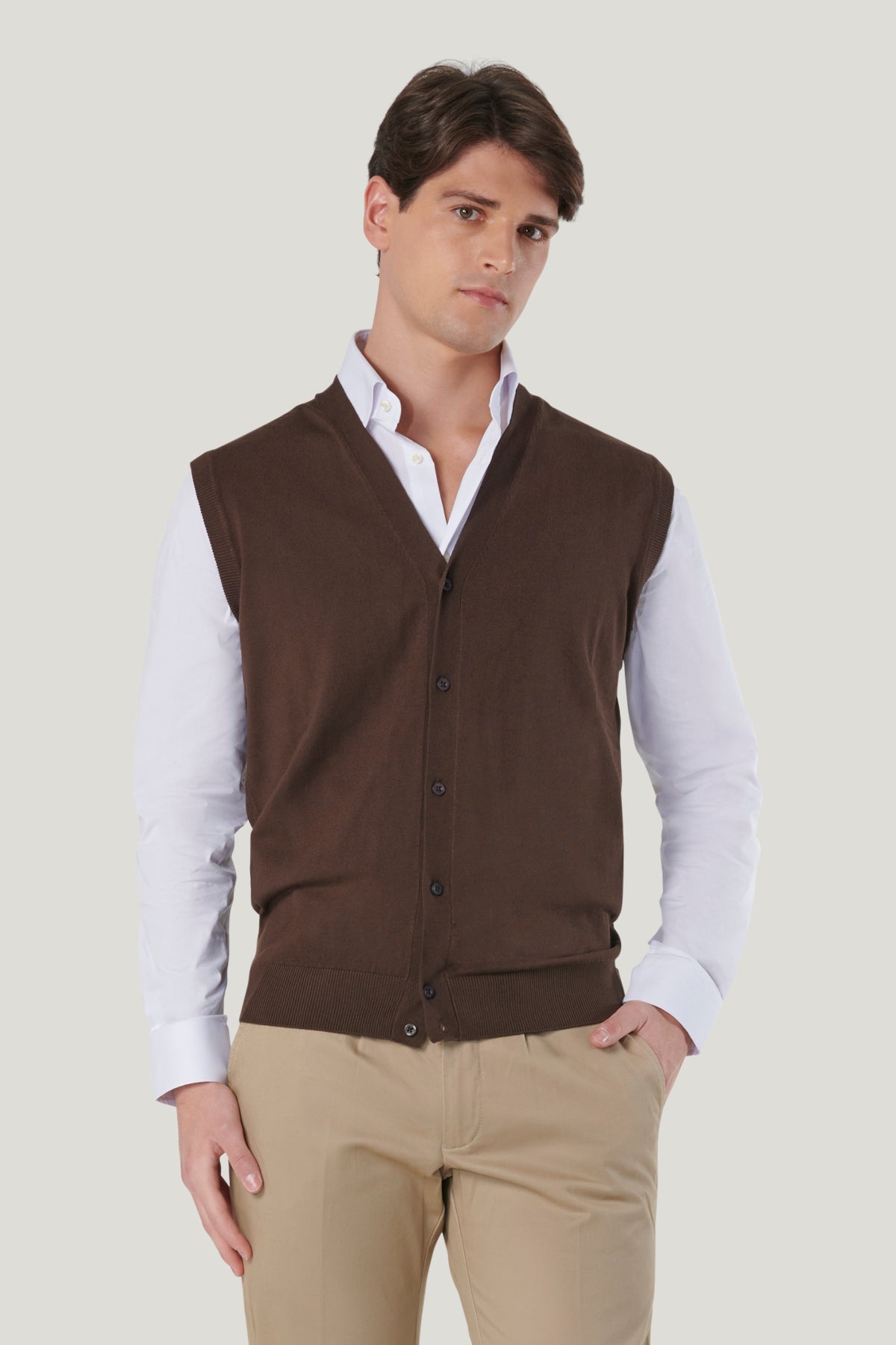 Gilet in Maglia Marrone Eleganza e Comfort